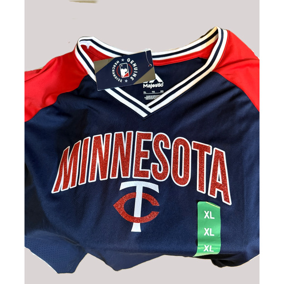 Minnesota Twins Jersey NWT Majestic V Neck Pullover Womens XL MLB Glitter Print - Picture 3 of 6